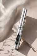Peptide lash serum by Flo Theory